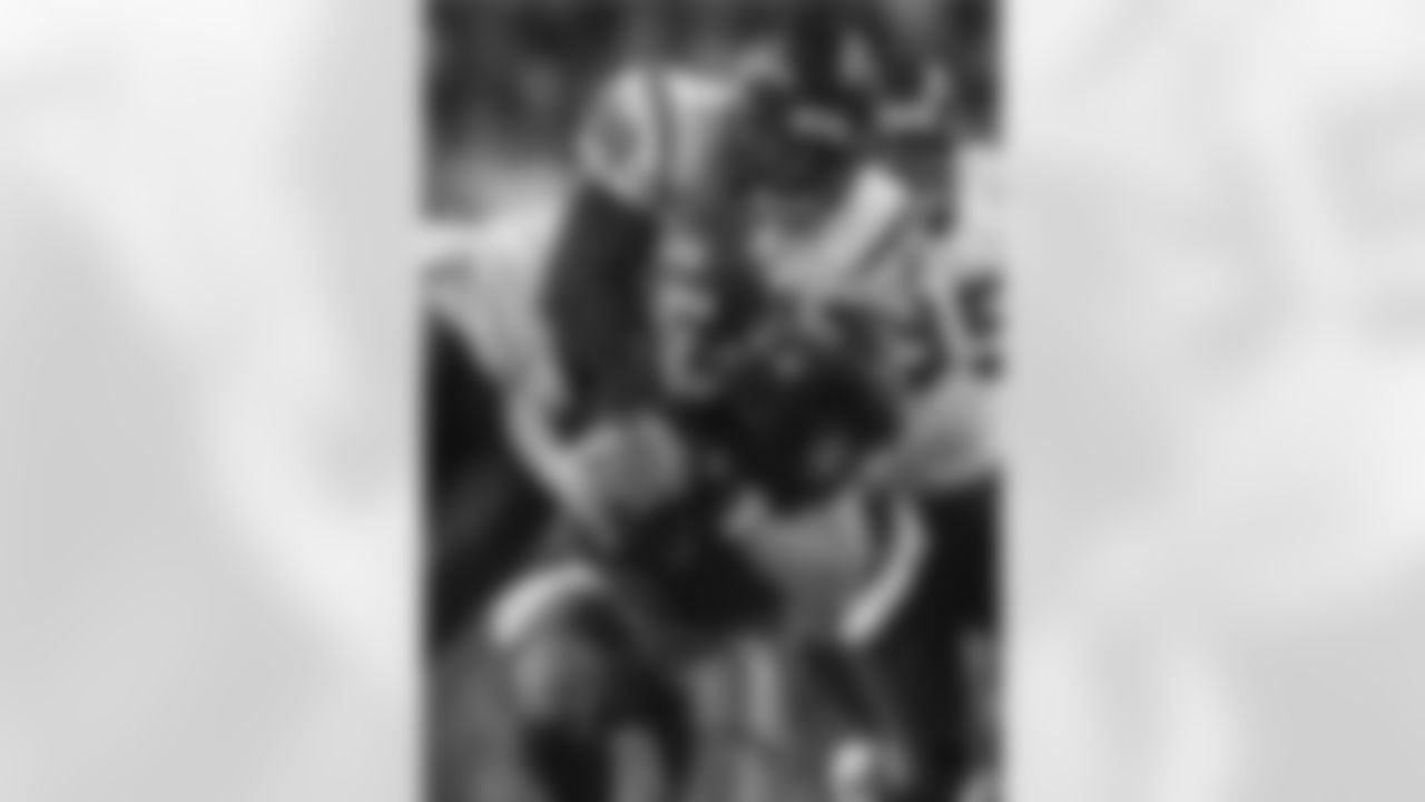 Antwan Peek, Linebacker, 2003-06