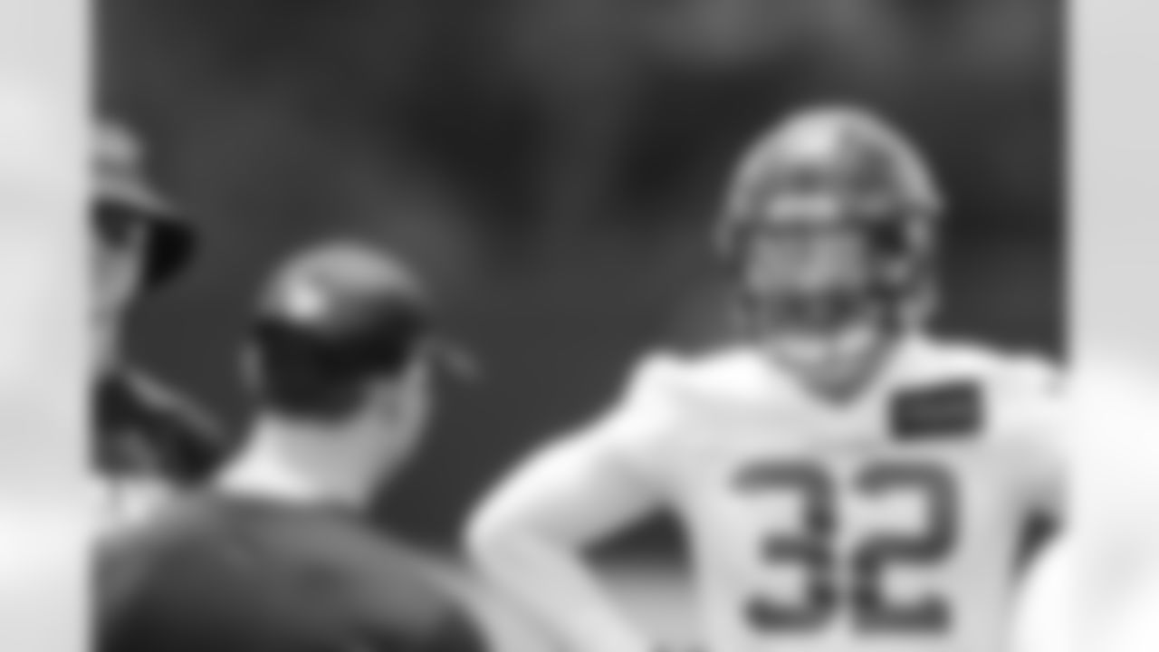 An image from the May 15, 2021 Offseason Practice Rookie Mini Camp in Houston, Tx.
