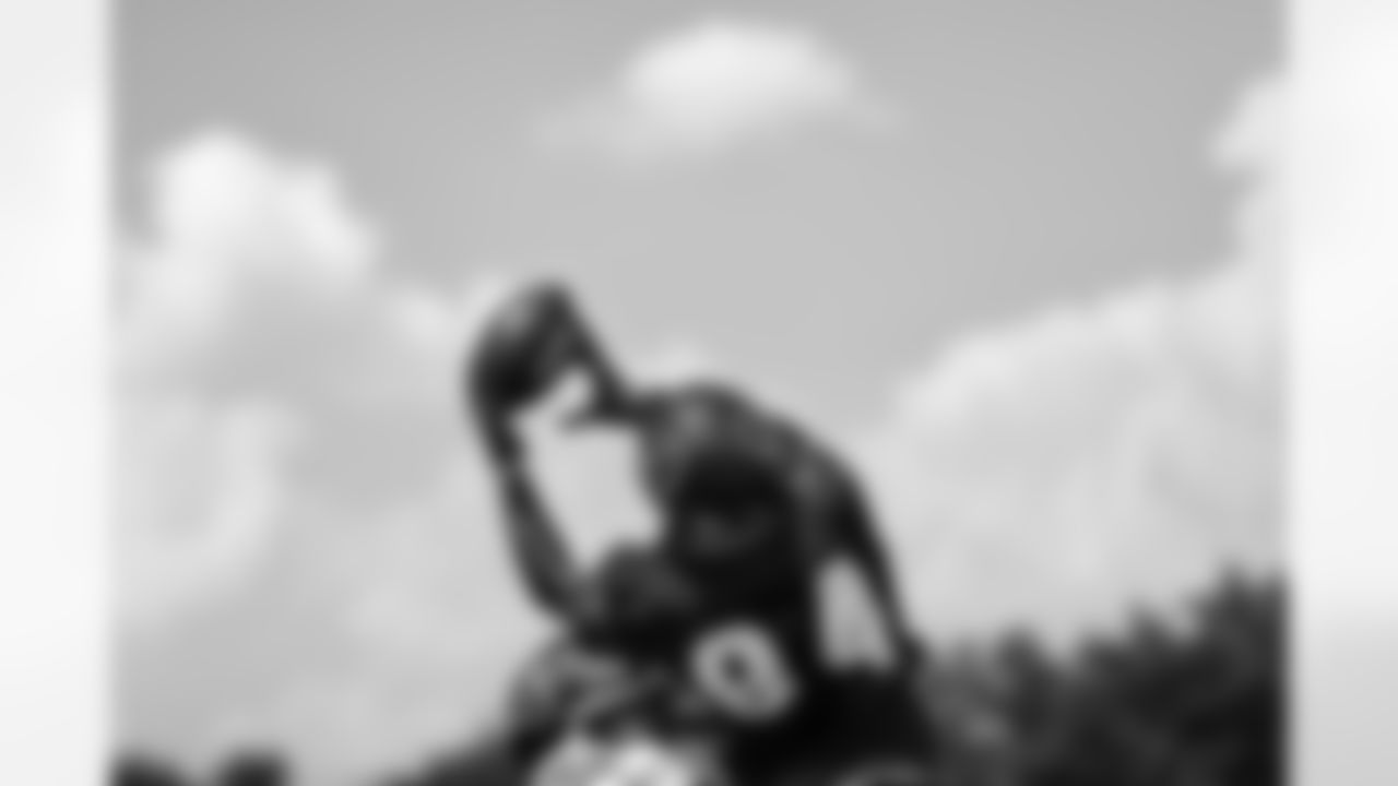 2021_0826_TrainingCamp_Practice22_edits_0039