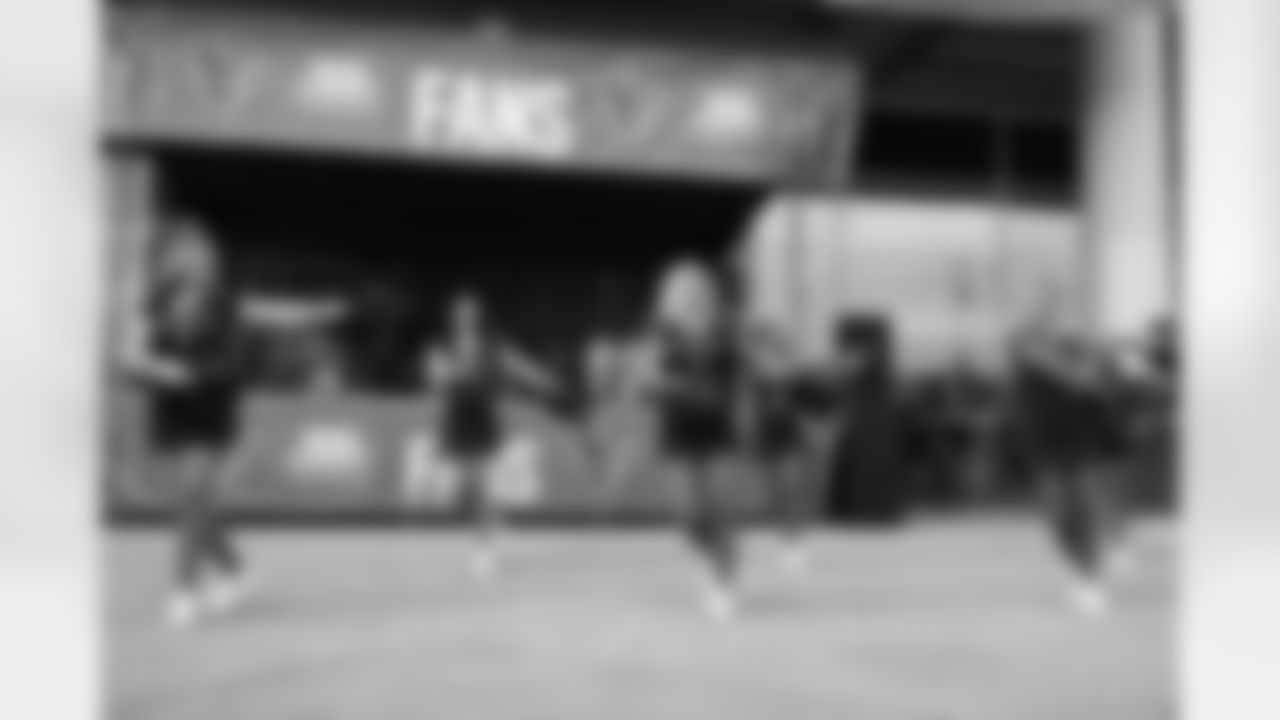 2022_0825_49ers_Home_0825