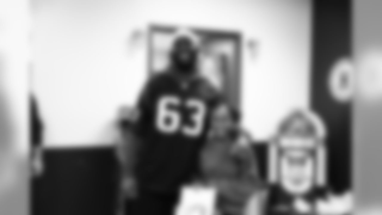 An image from the Dec. 10, 2019 Houston Texans Teen Club holiday party.