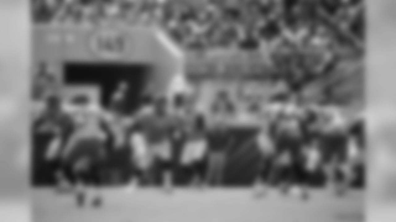 titans-jaguars-action250200