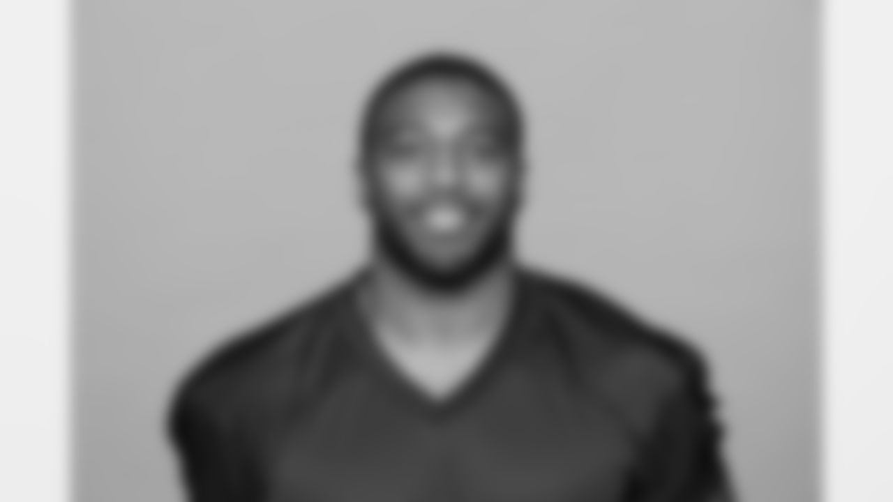 LB Wesley Woodyard