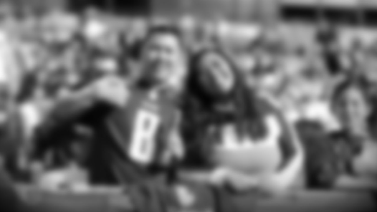 OAKLAND, CA - DECEMBER 08, 2019 - The game between the Tennessee Titans and the Oakland Raiders at Oakland-Alameda County Coliseum in Oakland,CA. Photo By Donald Page/Tennessee Titans
