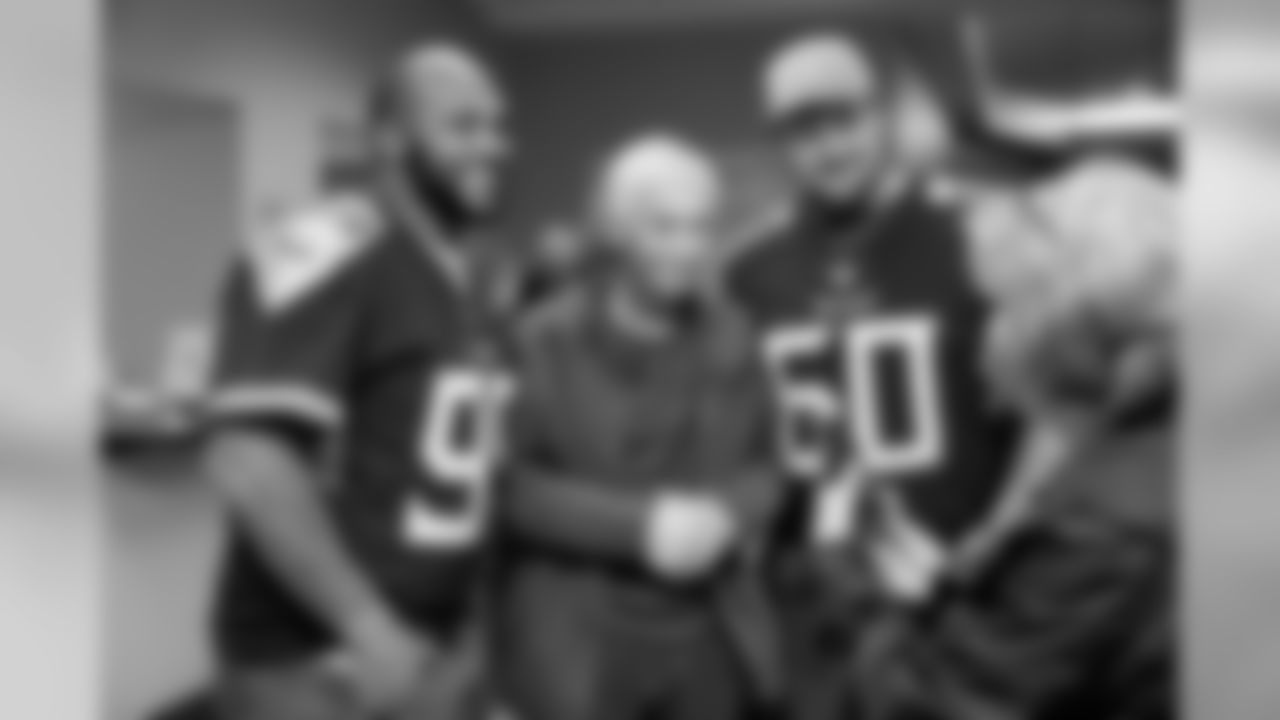 casey2018community63695seqn}