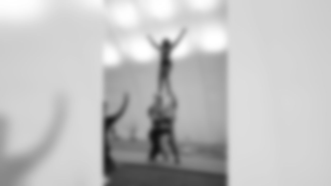 190519-stunt-team74277