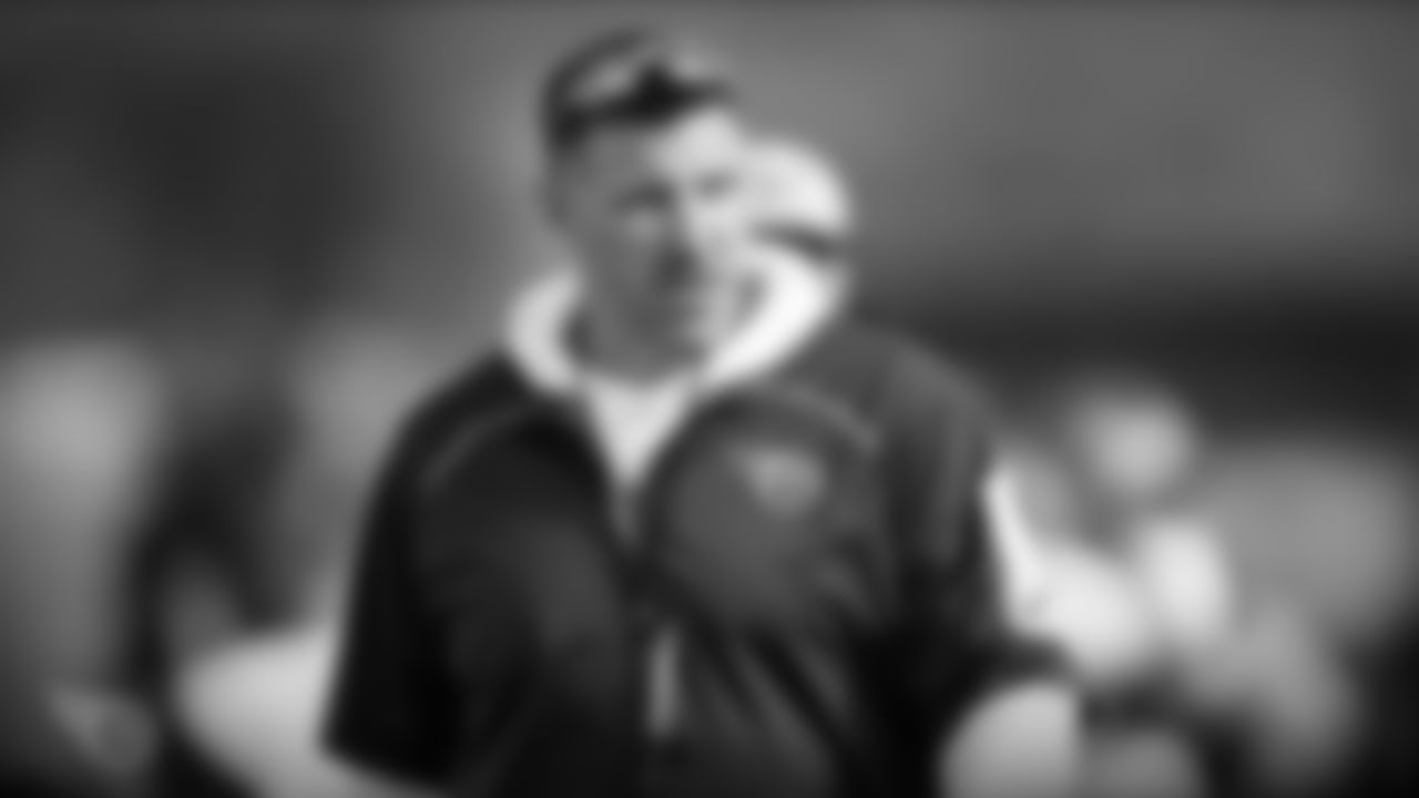NASHVILLE, TN - DECEMBER 20, 2019 - Head coach Mike Vrabel of the Tennessee Titans during practice at Saint Thomas Sports Park in Nashville, TN. Photo By Donald Page/Tennessee Titans