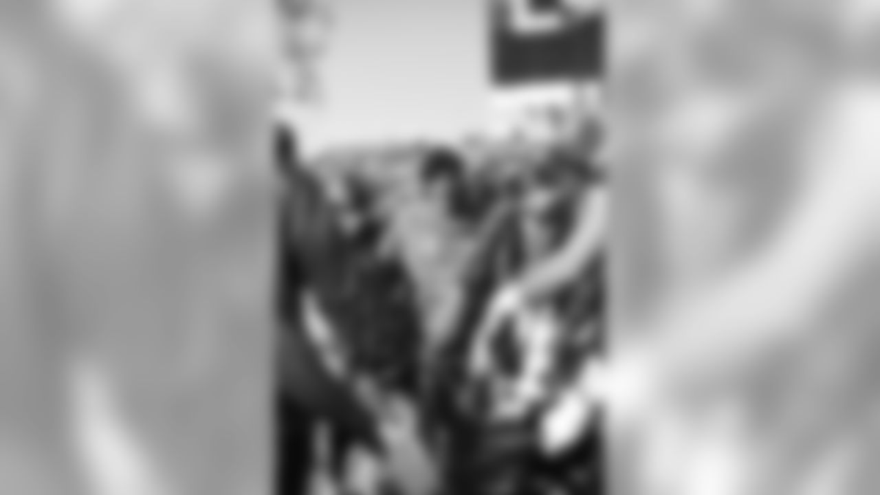 military2018titans60642