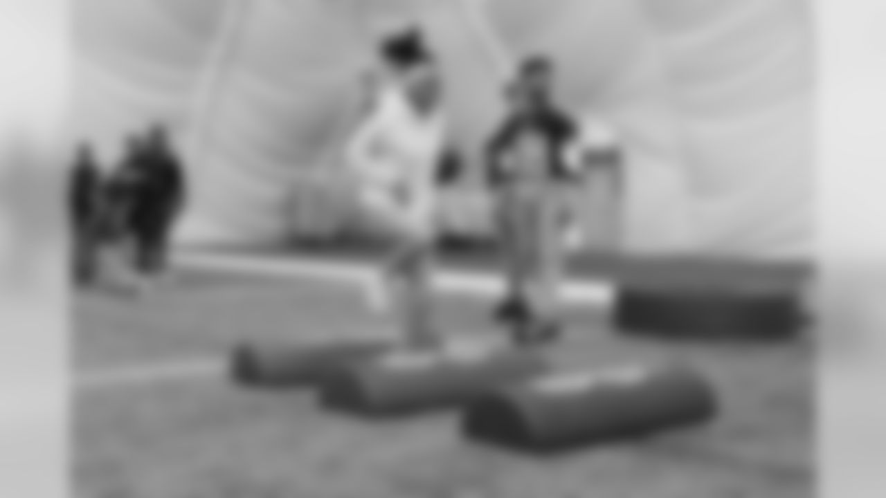 xmas2018kids64210seqn}