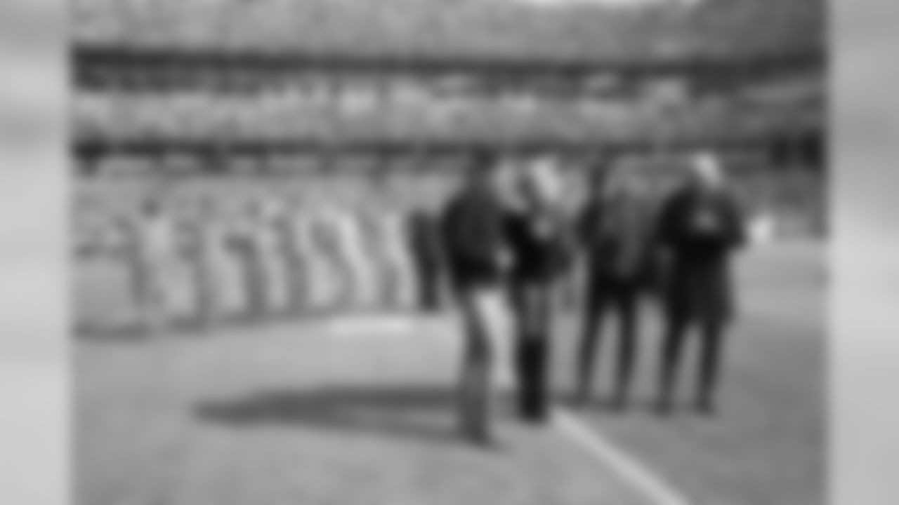 military2018titans60616