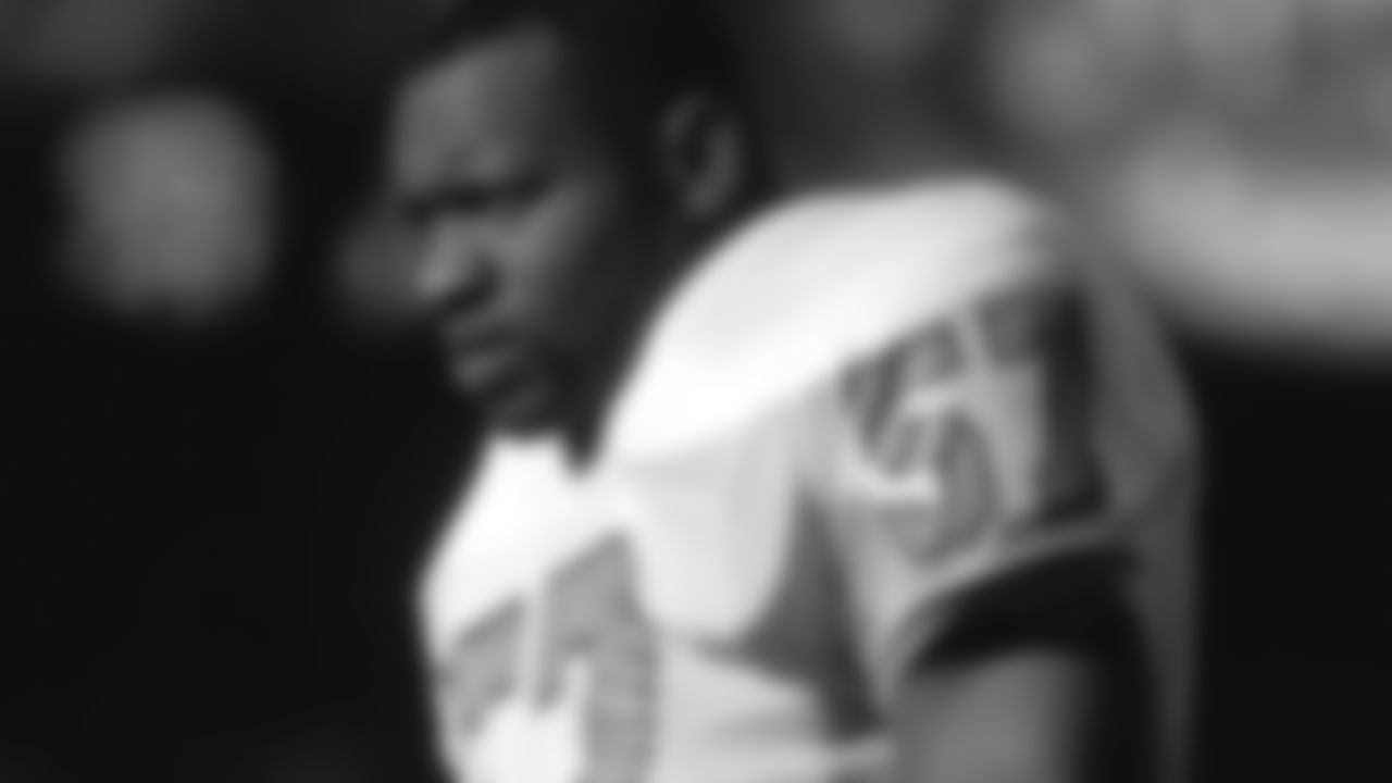 1990 | Round 1 | Pick: 15 | LB Lamar Lathon - Houston