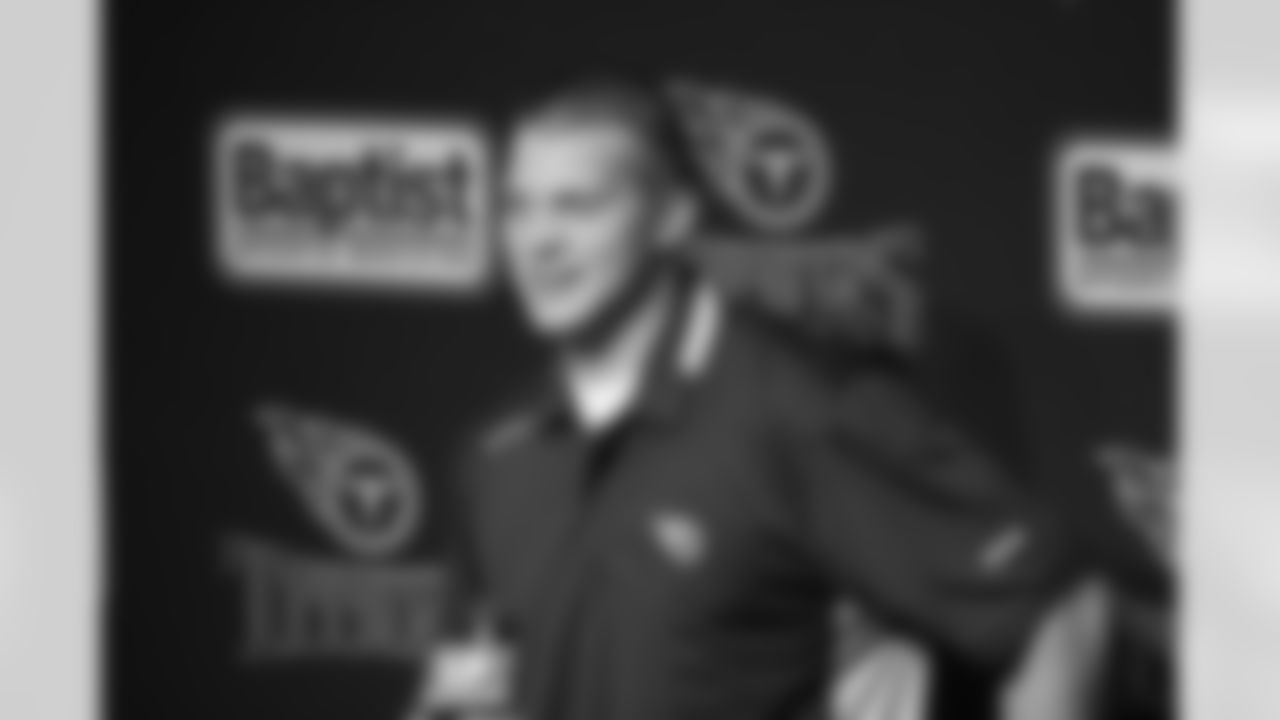 QB Jake Locker