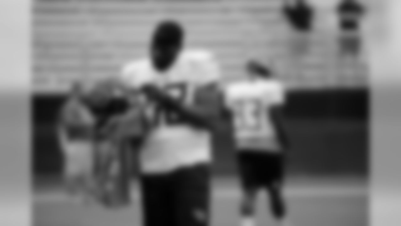 training-camp-buccaneers-180816b44102