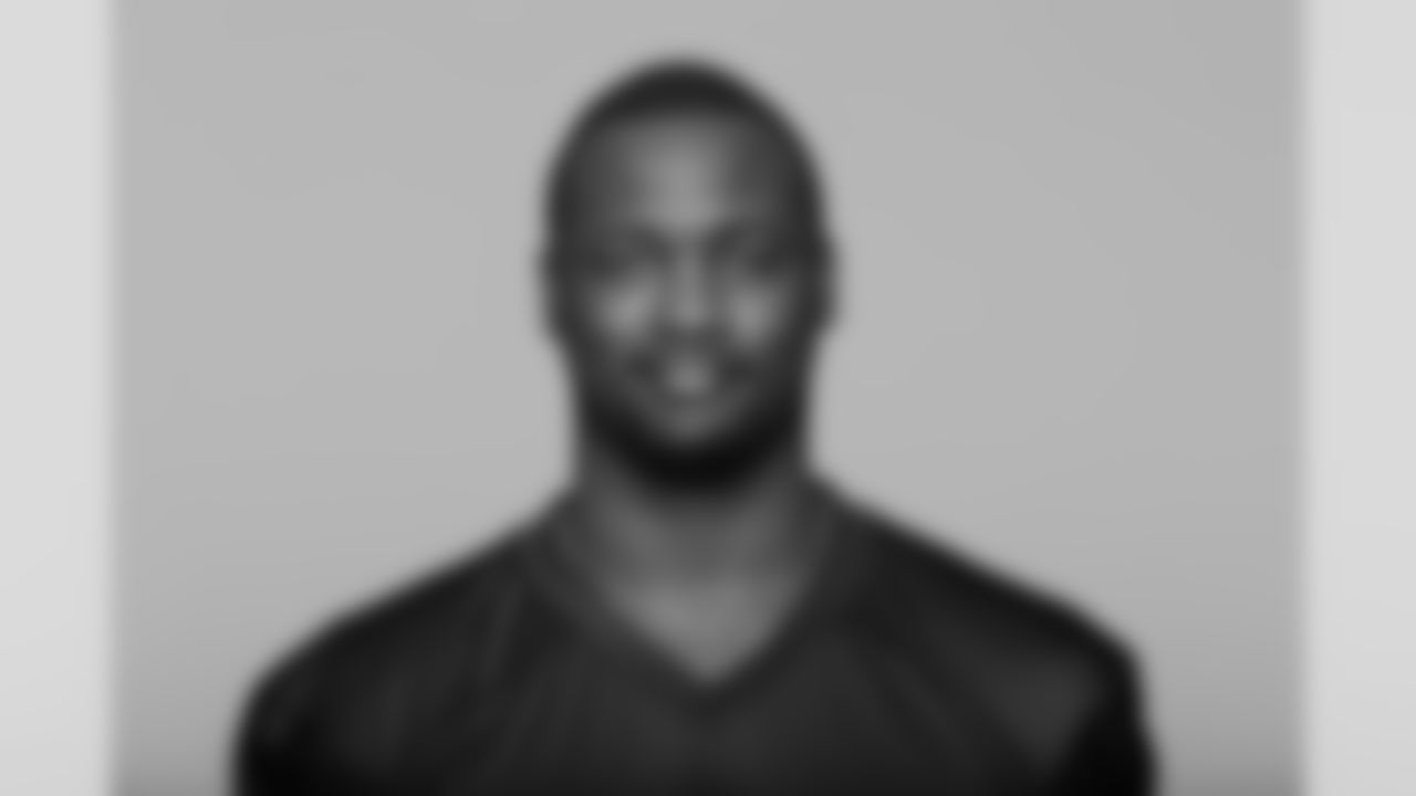 OLB Deiontrez Mount