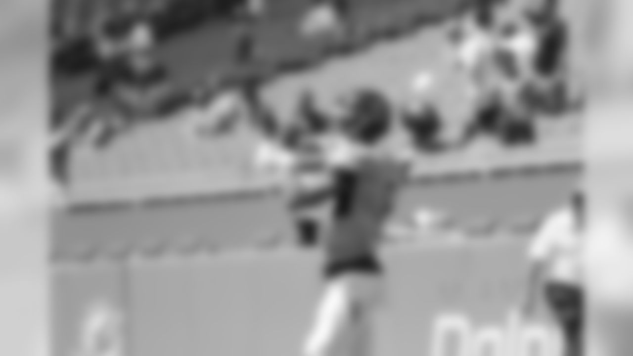 best2018dolphins-pregame247472