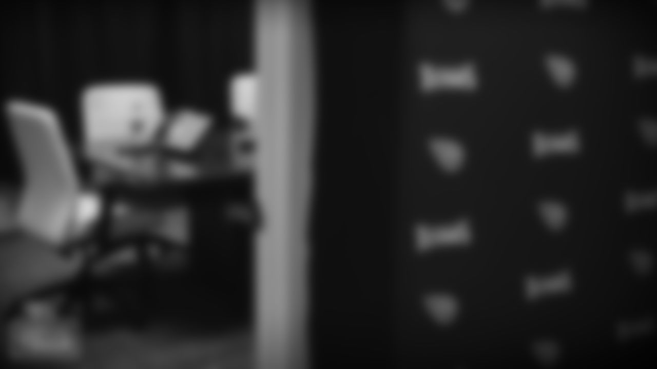 20210429_WarRoom_0019