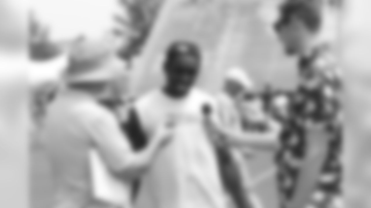 titans-bucs-practice-180815c43926