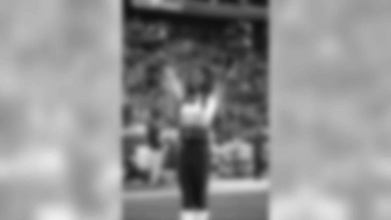 cheer2018colts67135seqn}