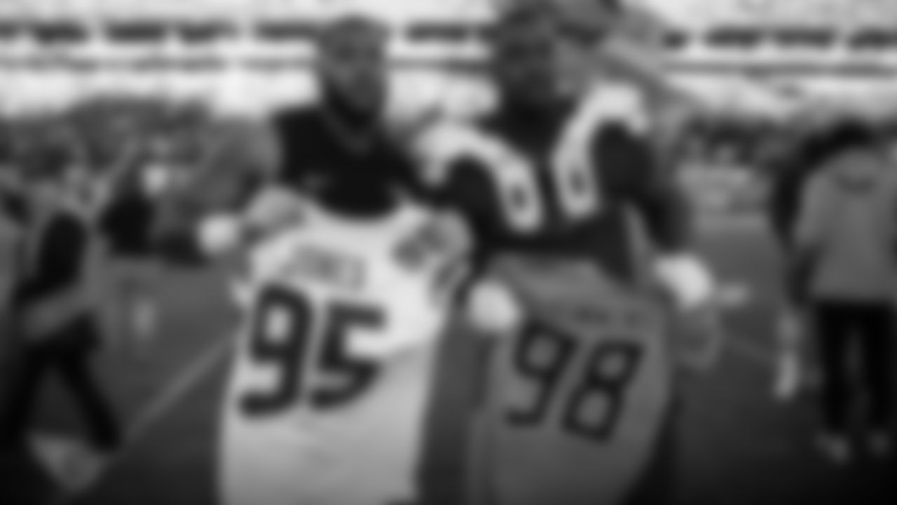 NASHVILLE, TN - NOVEMBER 10, 2019 - Defensive lineman Jeffery Simmons #98 of the Tennessee Titans swaps jerseys with Defensive lineman Chris Jones #95 of the Kansas City Chiefs pose after the game between the Tennessee Titans and the Kansas City Chiefs at Nissan Stadium in Nashville, TN. Photo By Austin Perryman/Tennessee Titans