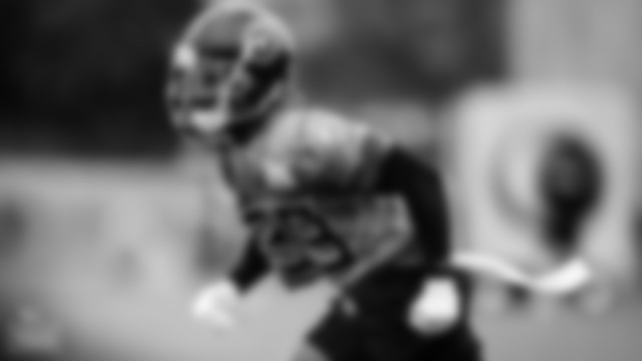 Terrance Mitchell during practice at Ascension Saint Thomas Sports Park on September 22, 2022 in Nashville, TN. Photo By Cameron Faulkner/Tennessee Titans