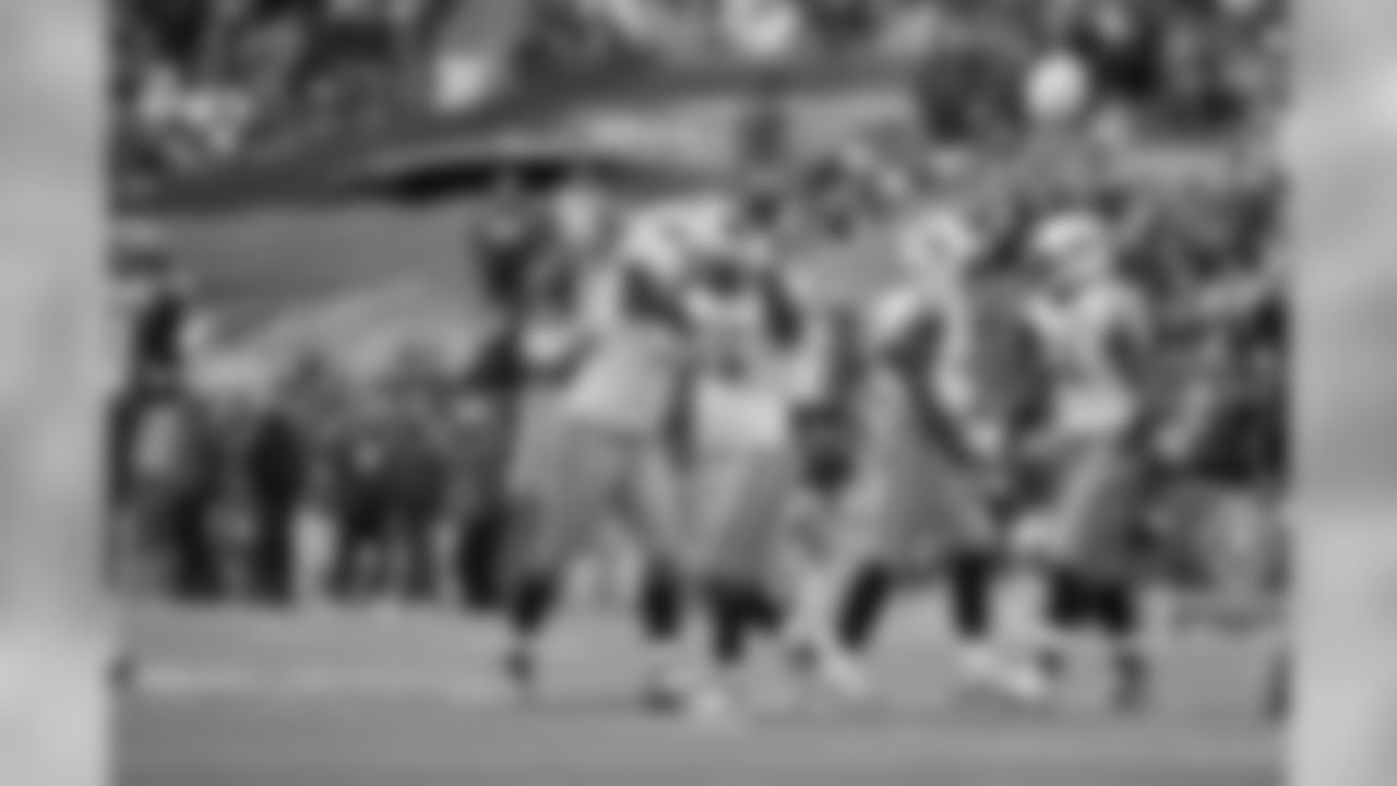 The Tennessee Titans close out the 2009 season with a 17-13 victory over the Seattle Seahawks on Sunday, Jan. 3, 2010 in Seattle, Wash.