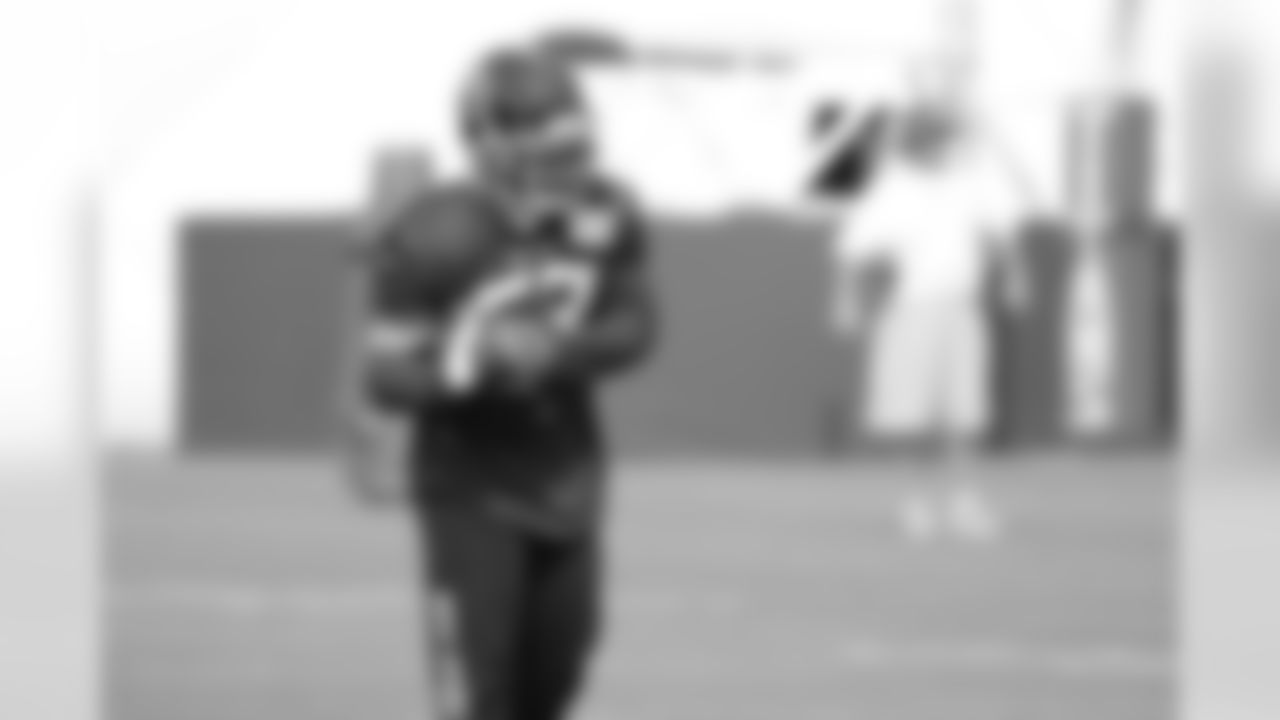 practice-18103057490