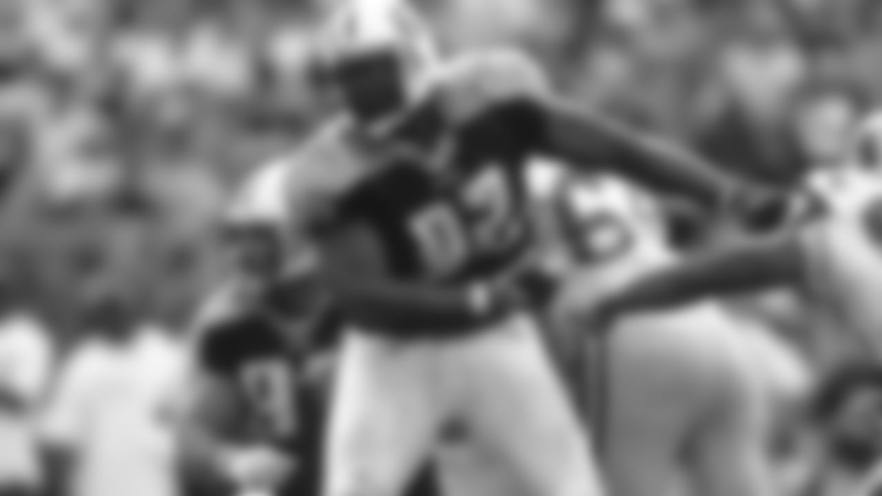 1994 | Round 1 | Pick: 26 | DT Henry Ford - Arkansas