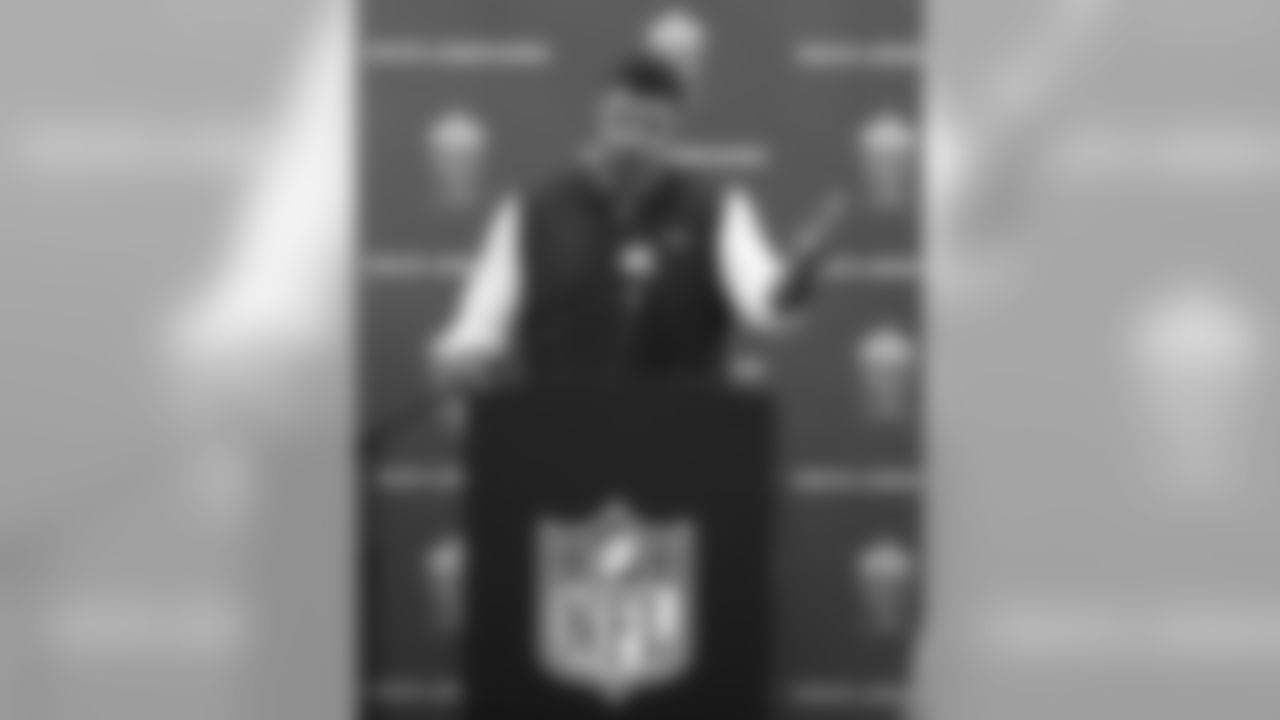 Tennessee Titans head coach Mike Vrabel gestures during a press conference after an NFL football game against Los Angeles Chargers at Wembley stadium in London, Sunday, Oct. 21, 2018. Chargers won the match 20-19. (AP Photo/Matt Dunham)