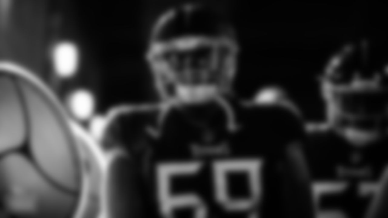 Offensive line Daniel Munyer #69 before the Thursday Night Football game between the Tennessee Titans and the Dallas Cowboys at Nissan Stadium on December 29, 2022 in Nashville, TN. Photo By Cameron Faulkner/Tennessee Titans