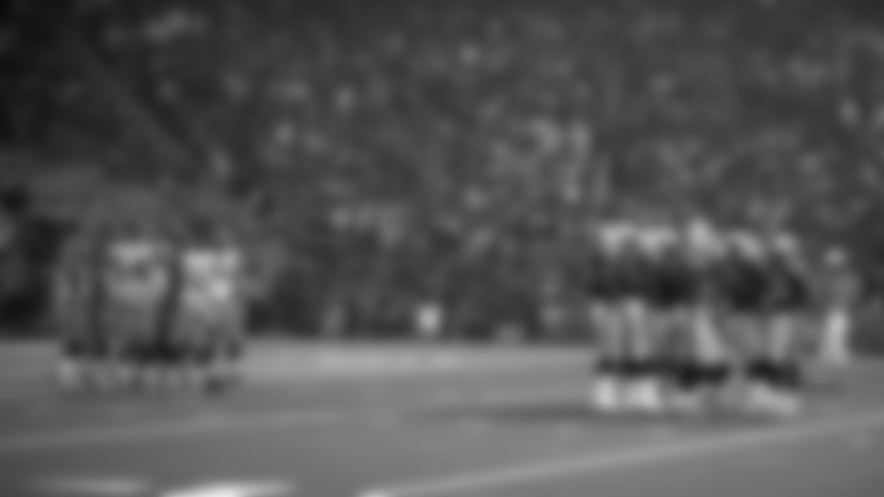 The Tennessee Titans and St. Louis Rams square off in Super Bowl XXXIV, a 23 - 16 Rams victory on January 30, 2000 at the Georgia Dome in Atlanta, Georgia. (Al Messerschmidt via AP)