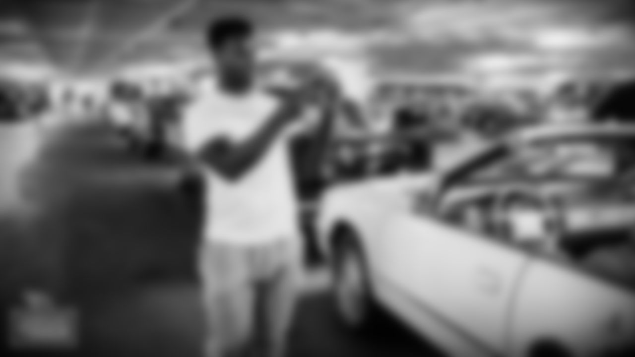 LOS ANGELES, CA - MAY 12, 2021 - Linebacker Jayon Brown #55 of the Tennessee Titans Off Days at Petersen Automotive Museum. Photo By Donald Page/Tennessee Titans