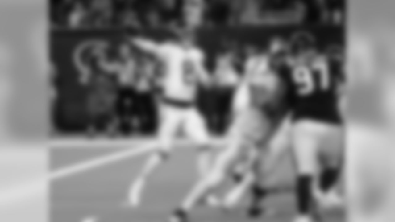 Tennessee Titans quarterback Marcus Mariota (8) throws against the Houston Texans during the second half of an NFL football game, Monday, Nov. 26, 2018, in Houston. (AP Photo/David J. Phillip)