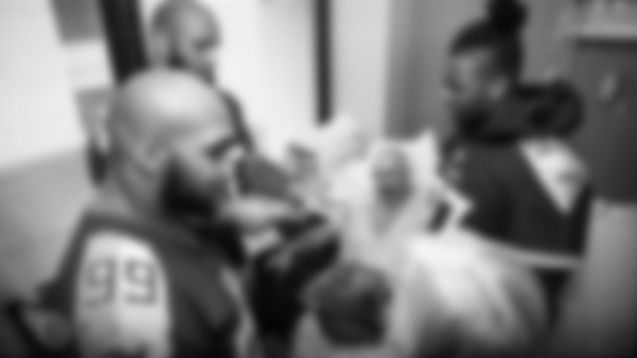 NASHVILLE, TN - DECEMBER 03, 2019 - Defensive tackle Jurrell Casey #99 of the Tennessee Titans, Defensive lineman DaQuan Jones #90 of the Tennessee Titans and Defensive tackle Isaiah Mack #97 of the Tennessee Titans visit patients in the hospital in Nashville, TN. Photo By Donald Page/Tennessee Titans