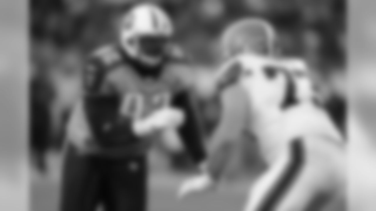 The Titans drafted DT Albert Haynesworth in the first round (15th overall) of the 2002 NFL Draft.