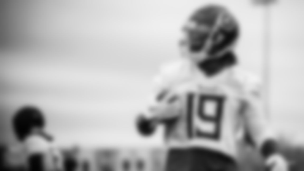 Wide receiver Chris Conley #19 of the Tennessee Titans during practice at Ascension Saint Thomas Sports Park on October 26, 2022 in Nashville, TN. Photo By Cameron Faulkner/Tennessee Titans