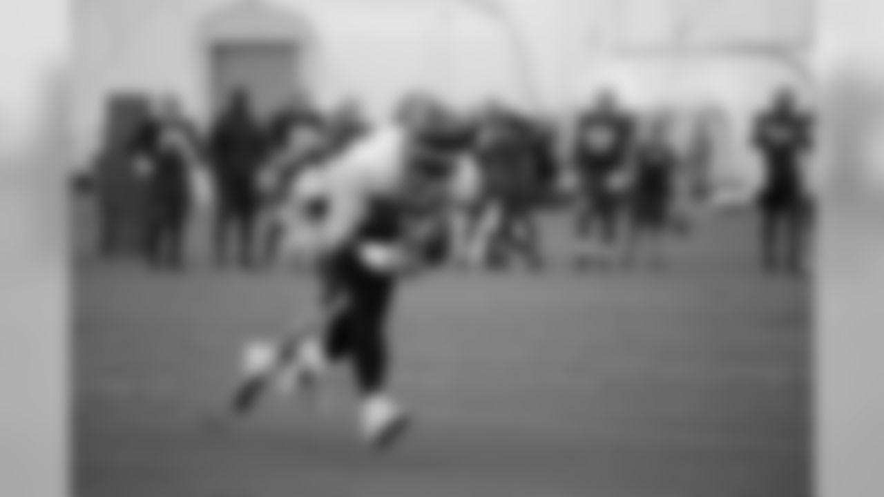 training-camp-buccaneers-180816b44211