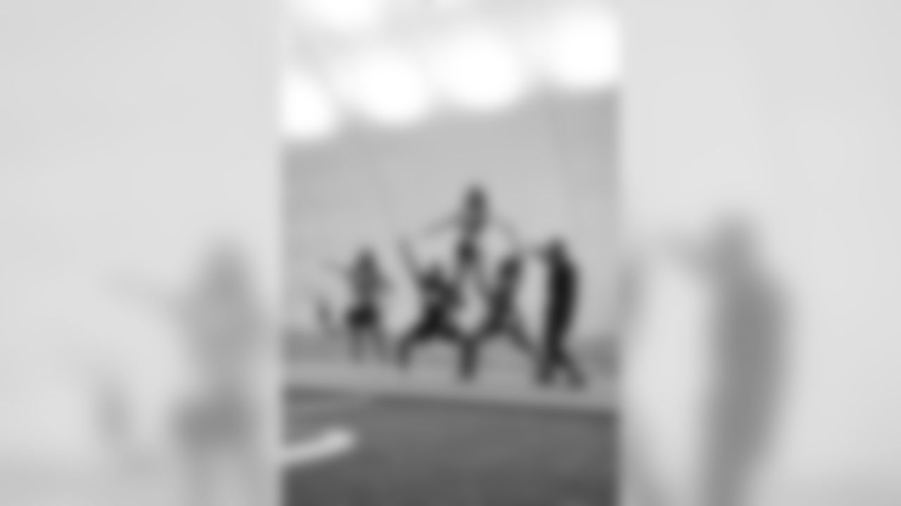 190519-stunt-team74274