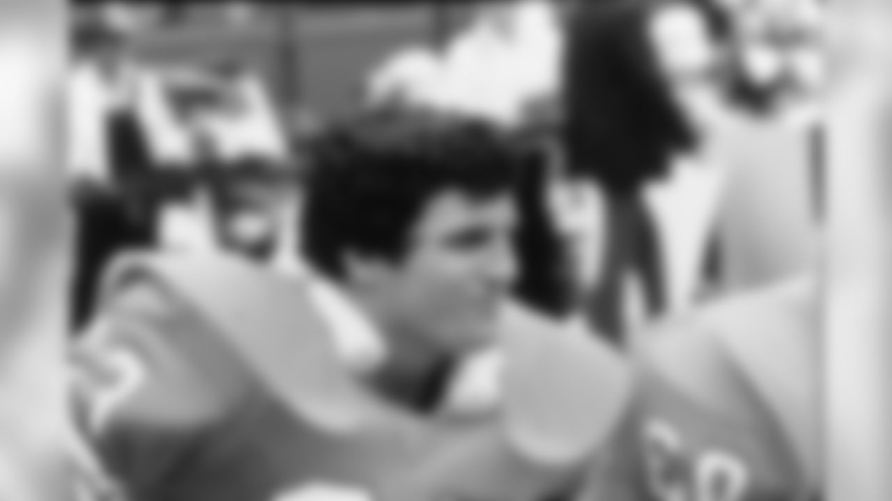 The Oilers selected Mike Munchak with the eighth overall pick in the 1982 NFL Draft.