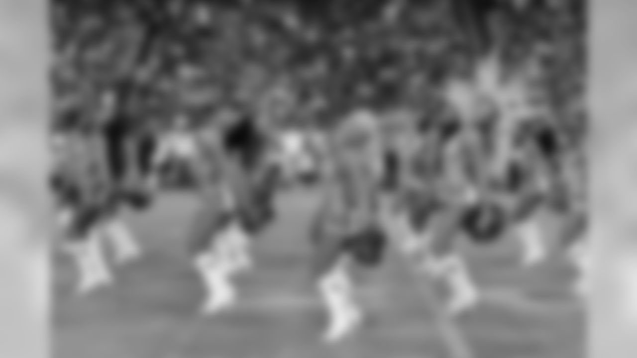 game2018cheer-bucs144393