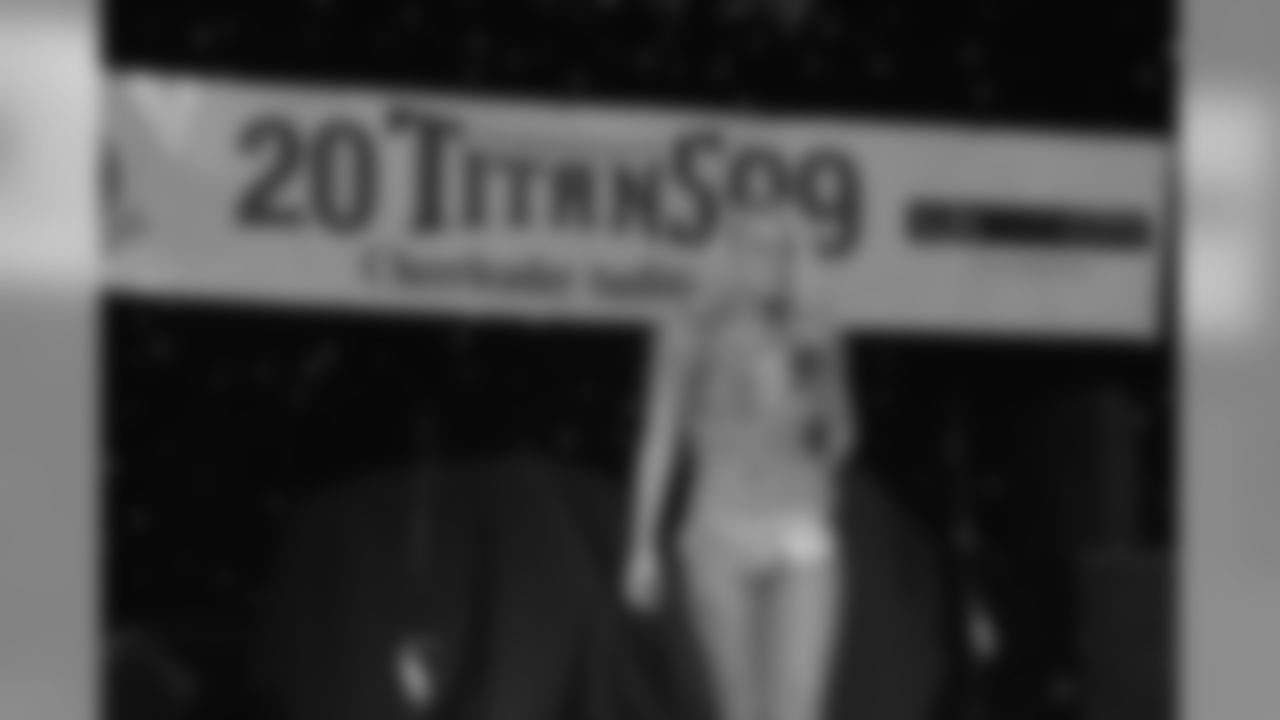 050709-cheer-finals