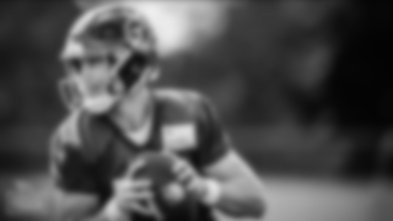 Quarterback Ryan Tannehill #17 of the Tennessee Titans during practice at Saint Thomas Sports Park on OCTOBER 06, 2021 in Nashville, TN. Photo By Donald Page/Tennessee Titans
