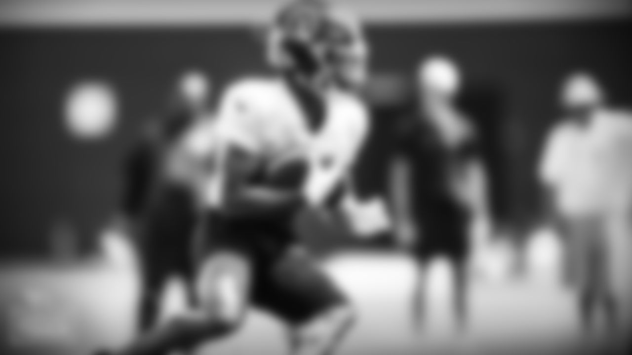 Javian Hawkins during fall camp practice at Saint Thomas Sports Park on August 26, 2021 in Nashville, TN. Photo By Cameron Faulkner/Tennessee Titans