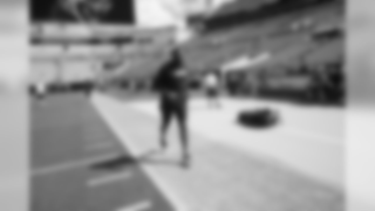 titans-jaguars-pregame2018-road49936