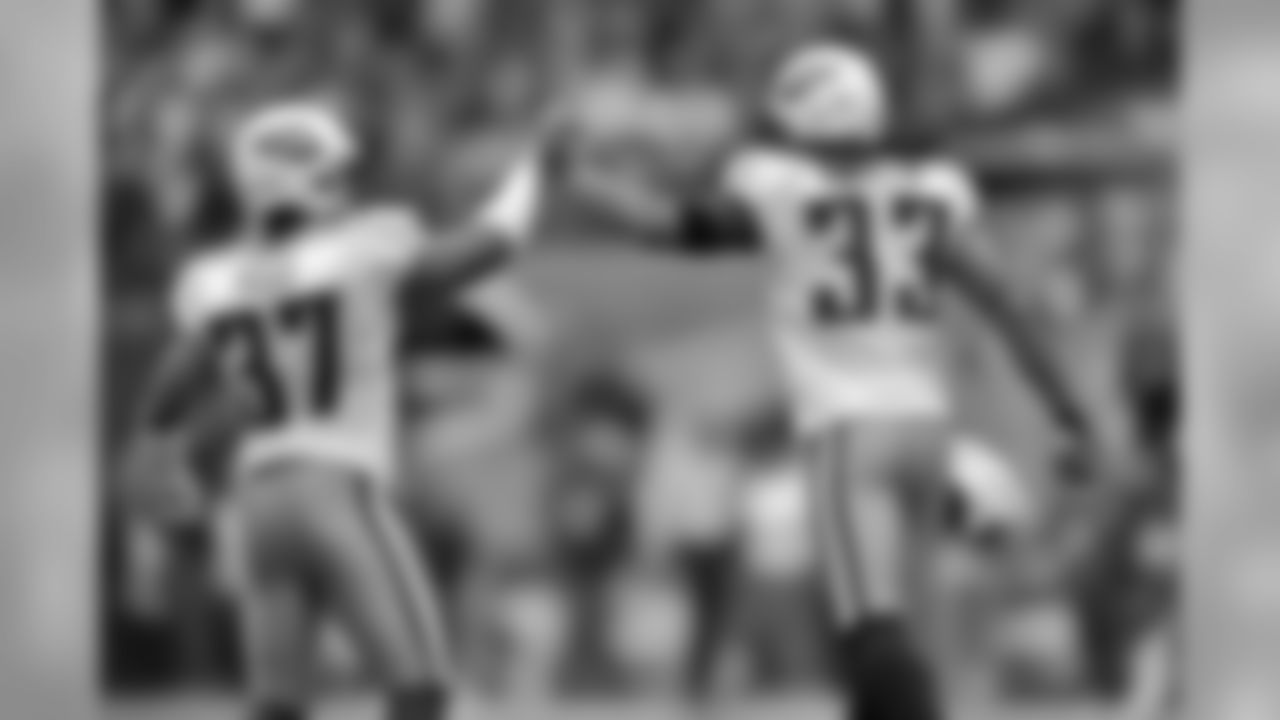 The Tennessee Titans close out the 2009 season with a 17-13 victory over the Seattle Seahawks on Sunday, Jan. 3, 2010 in Seattle, Wash.