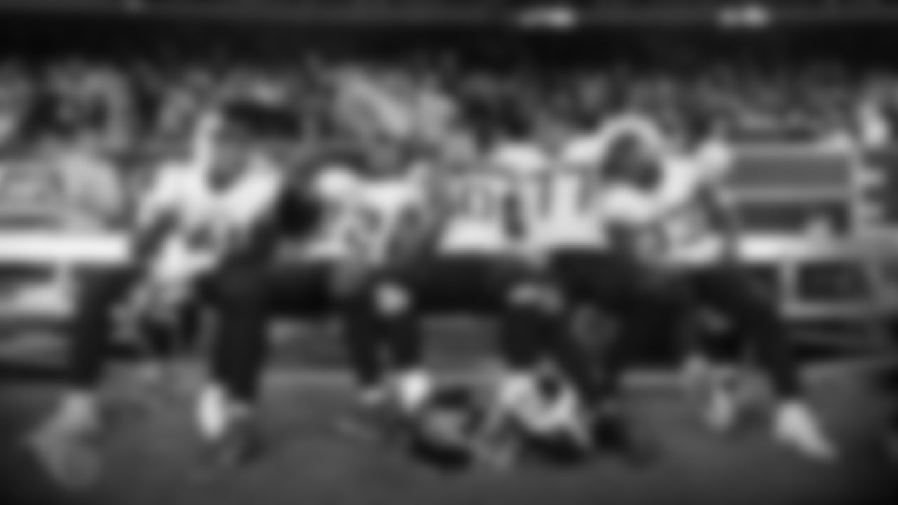 HOUSTON, TX - DECEMBER 29, 2019 - Fullback/running back Khari Blasingame #41 of the Tennessee Titans, Running back Derrick Henry #22 of the Tennessee Titans, Center Ben Jones #60 of the Tennessee Titans, Tackle Taylor Lewan #77 of the Tennessee Titans, and Running back Dion Lewis #33 of the Tennessee Titans during the game between the Tennessee Titans and the Houston Texans at NRG Stadium in Houston, TX. Photo By Donald Page/Tennessee Titans