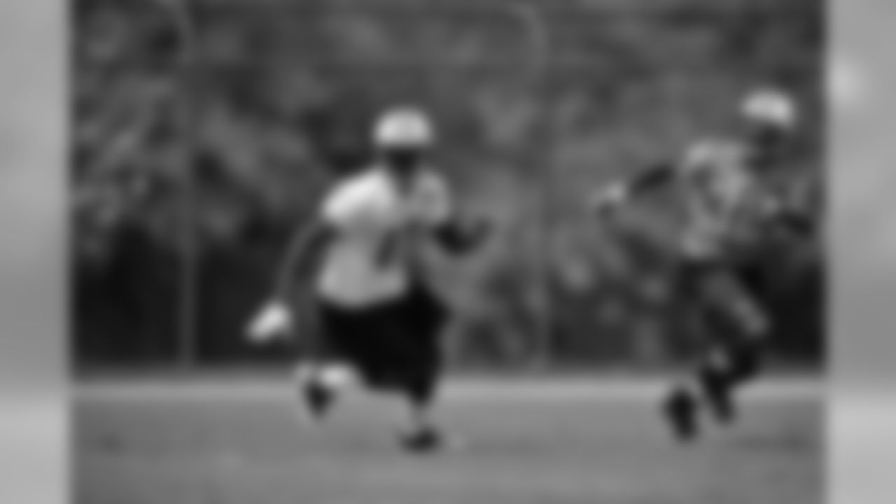Titans rookies take part in their first practice at Baptist Sports Park on Friday, April 30, 2010.