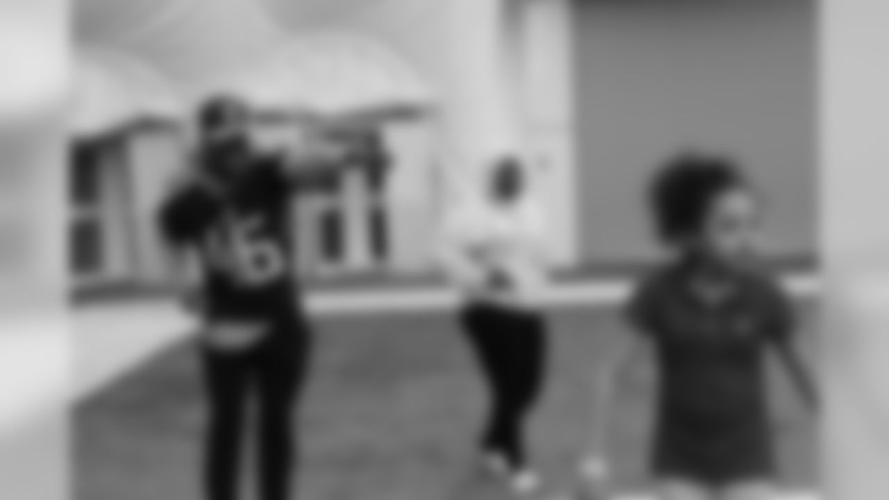 xmas2018kids64196seqn}
