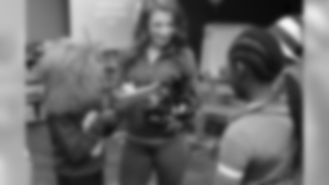190225-reading-kids69904