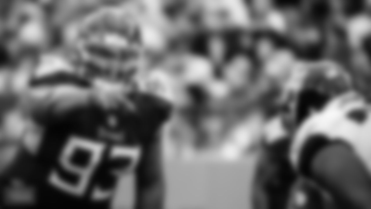 Defensive tackle Teair Tart #93 of the Tennessee Titans during the game between the Tennessee Titans and the Jacksonville Jaguars at Nissan Stadium on December 11, 2022 in Nashville, TN. Photo By Mark Brown/Tennessee Titans