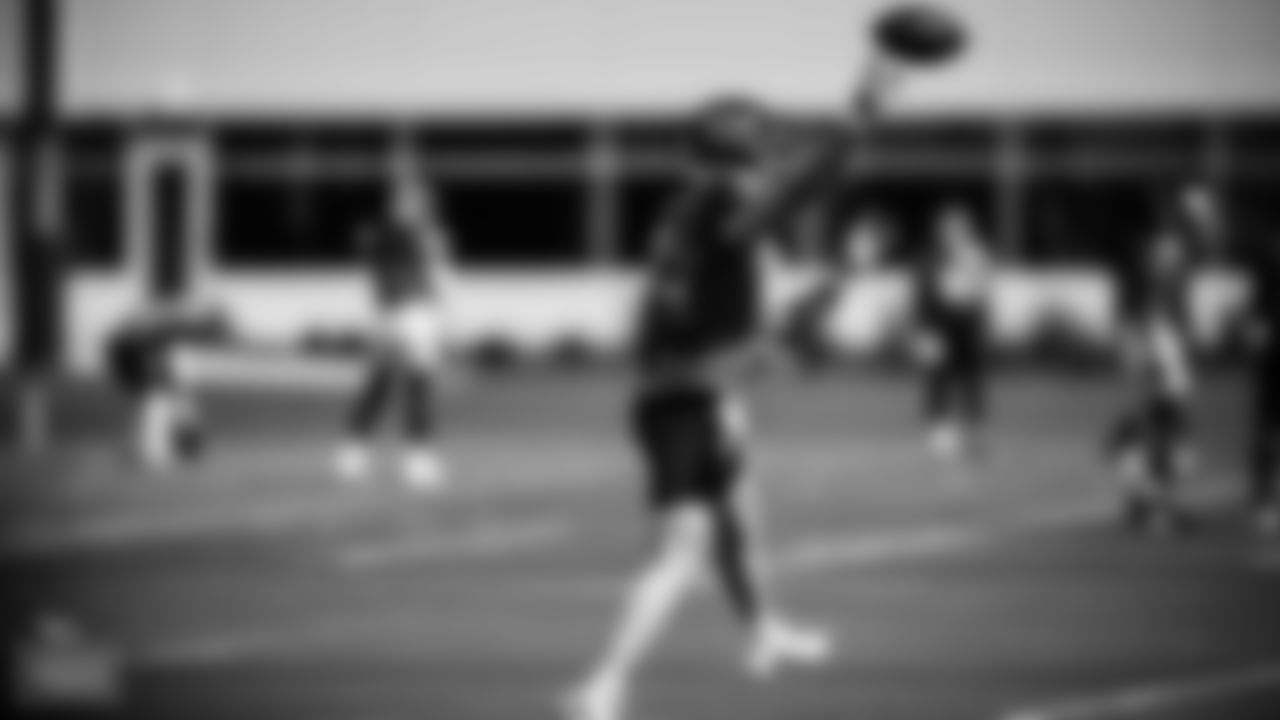 Quarterback Ryan Tannehill #17 of the Tennessee Titans during practice at Ascension Saint Thomas Sports Park on October 06, 2022 in Nashville, TN. Photo By Donald Page/Tennessee Titans